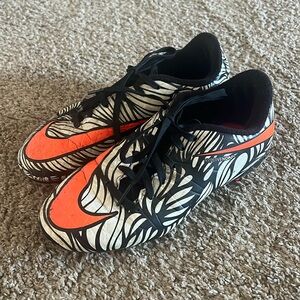 Nike Neymar Hypervenom Phelon II FG Soccer Cleats (Size 3.5)
